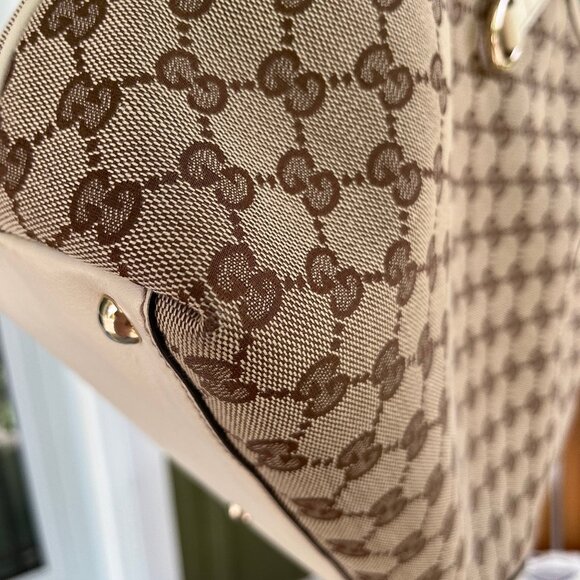Gucci GG Canvas Shoulder Tote Bag - Authentic - Picture 11 of 17